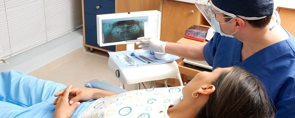 Cómo Destacar Un Dentista O Clínica Dental: Trucos Que Pueden Ayudarte